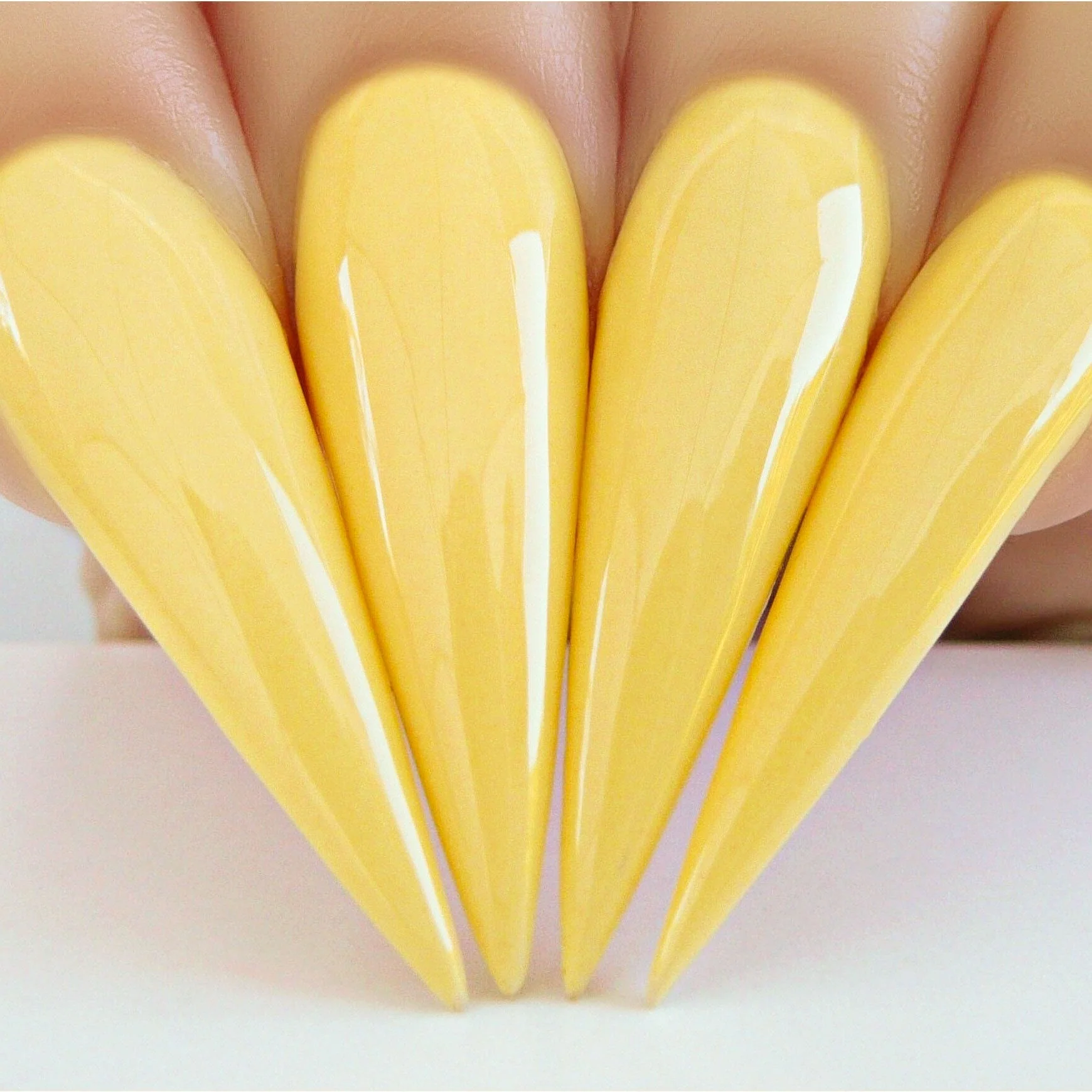 Kiara Sky Gel Polish - MAIN SQUEEZE - Image 2
